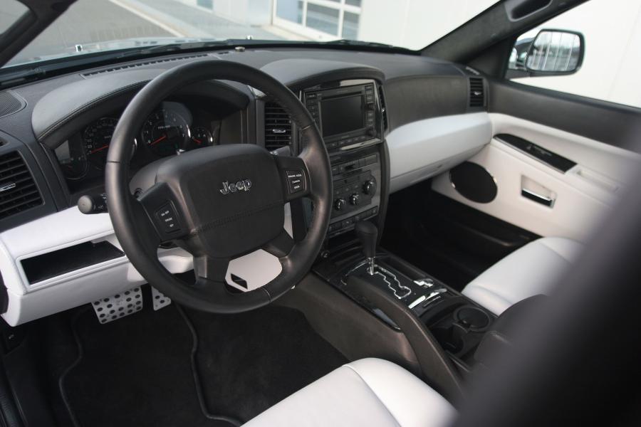  Jeep Grand Cherokee by Startech 2009 года  (фото 2 из 4)